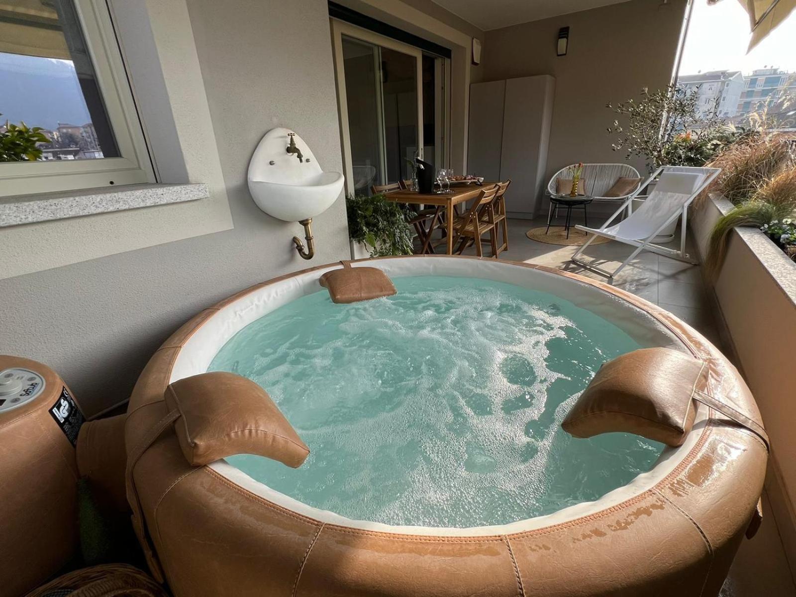 La Bollicina Boutique Apartment And Spa Verbania Ngoại thất bức ảnh